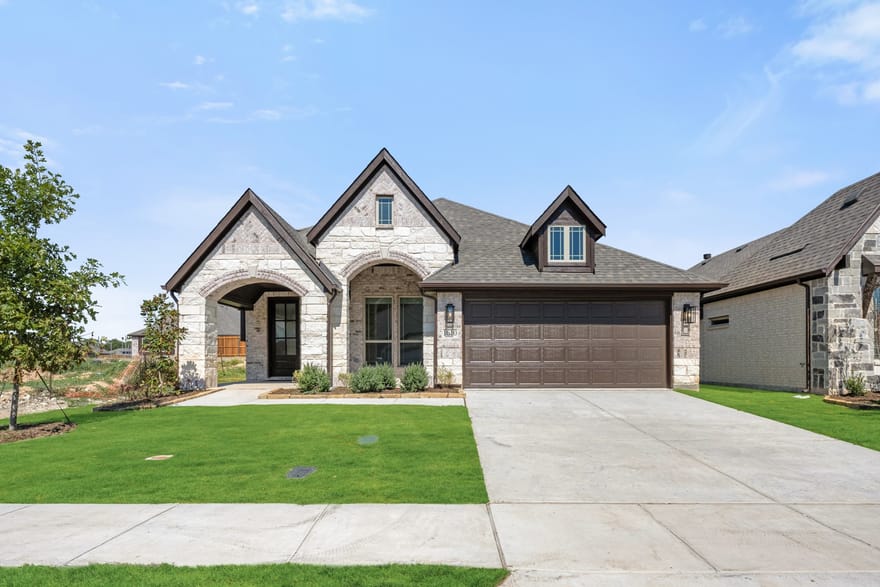 1610 Olivia Drive, Trenton, Texas