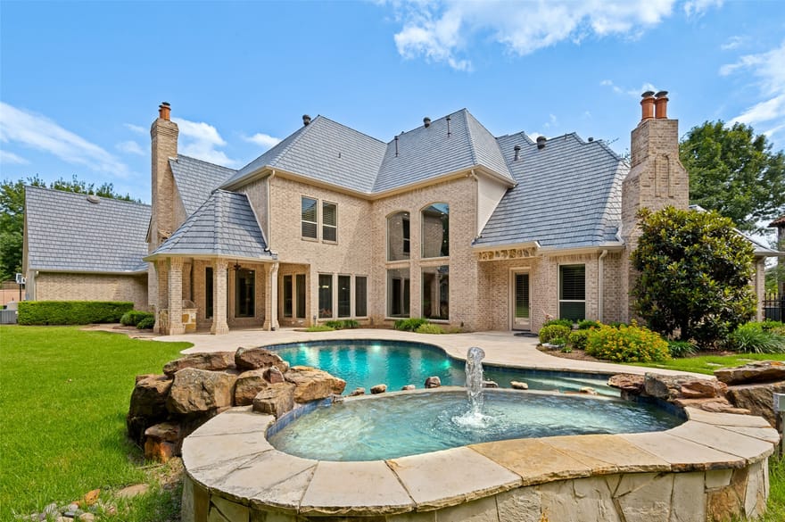 5511 Clermont Court, Colleyville, Texas