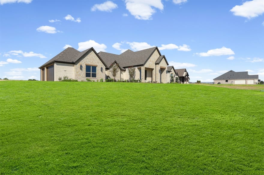 241 Martin Drive, Granbury, Texas