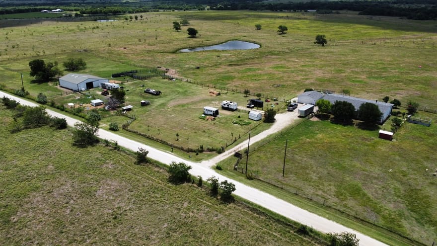 1044 Hcr 3241, Hubbard, Texas