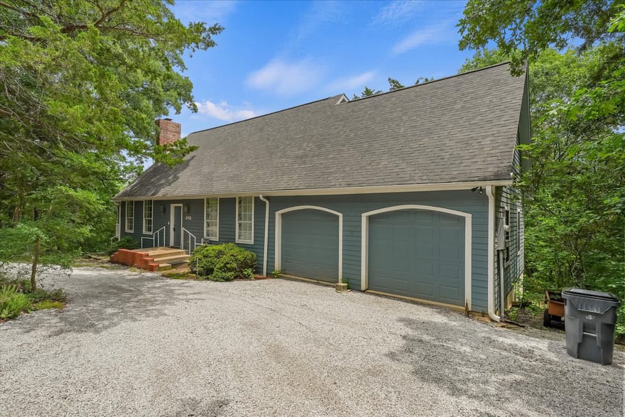 202 Fox Hollow, Pottsboro, Texas