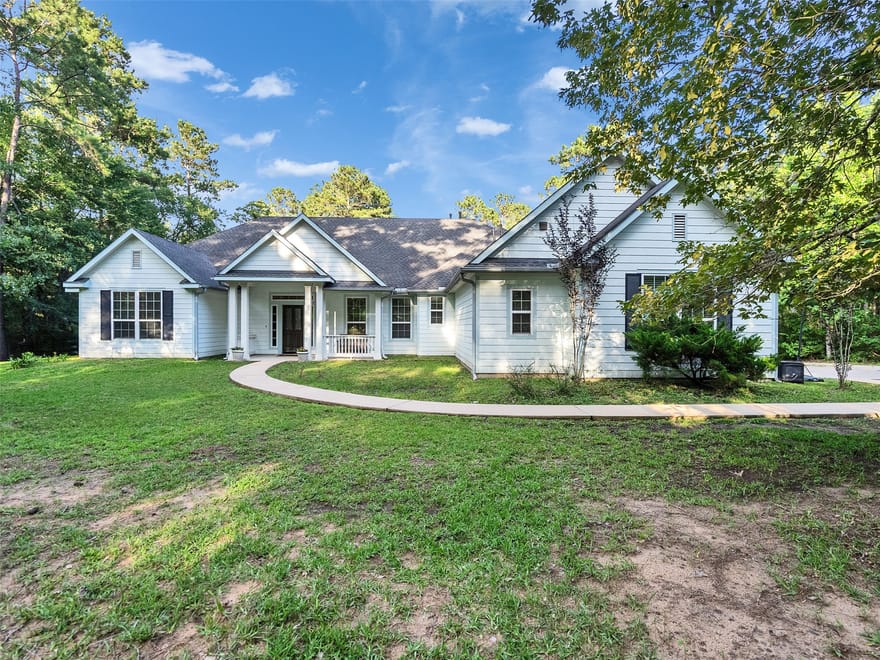 9058 Amelia Drive, Anderson, Texas