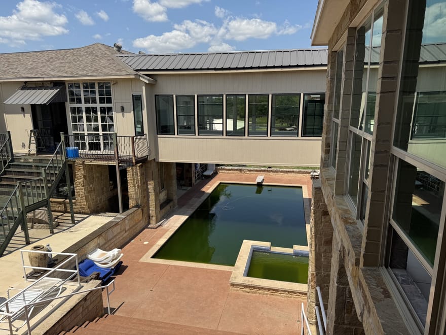 1109 Colina Vista Lane, Crowley, Texas