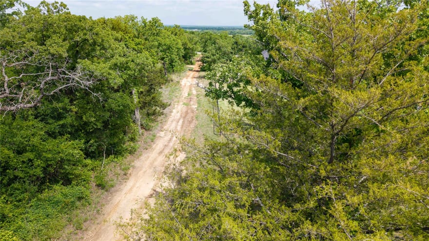 116 Oakwood Hills Drive, Paradise, Texas
