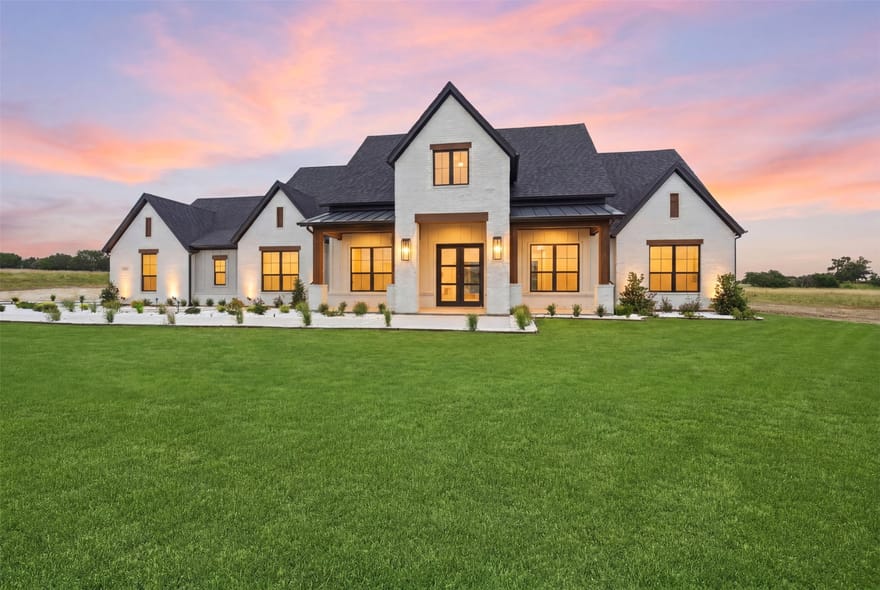 1024 Ranch Vista Road, Granbury, Texas