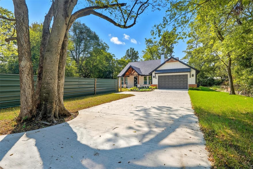 330 Mlk Drive, Sulphur Springs, Texas