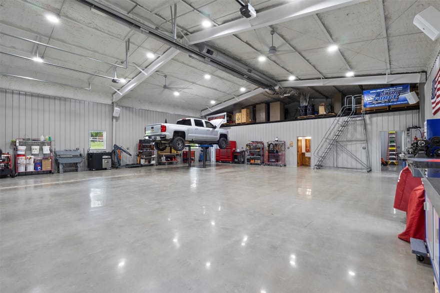 10078 Farmington Road, Van Alstyne, Texas