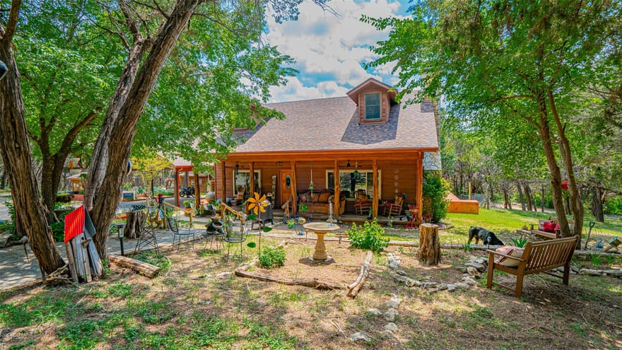 1129 County Road 306 #b, Glen Rose, Texas