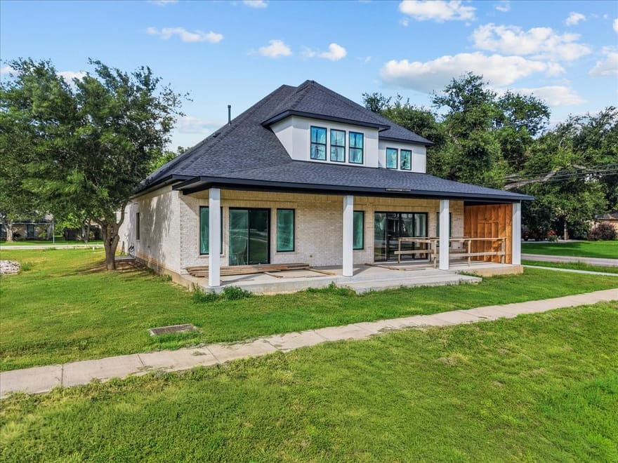 721 S Kansas Avenue, League City, Texas