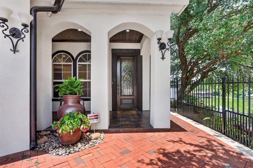 7917 Club Court, Fort Worth, Texas
