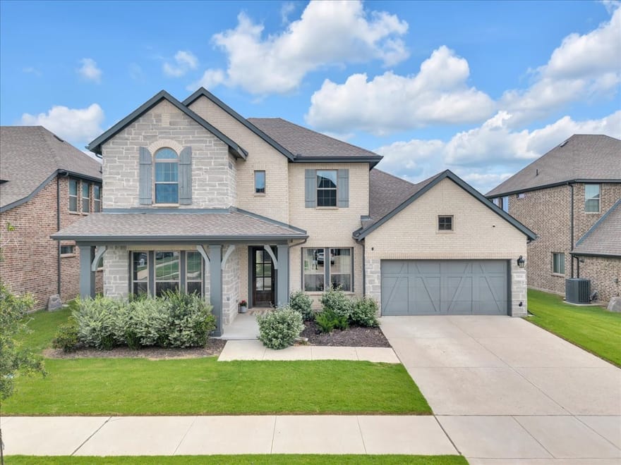 1808 Cedar Bluff Parkway, Mansfield, Texas
