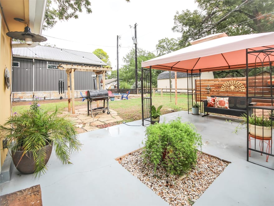 367 Hillcroft Drive, Weatherford, Texas