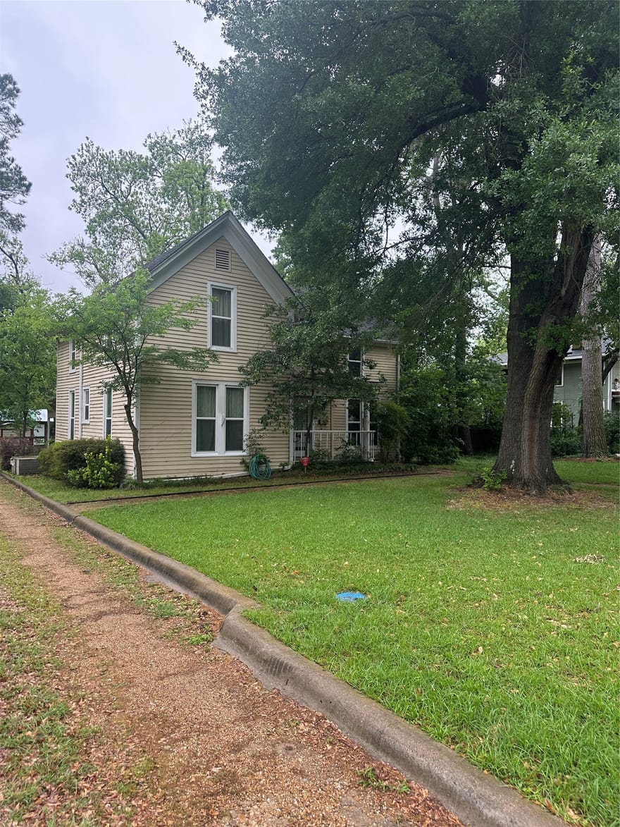 504 1st Street, Terrell, Texas