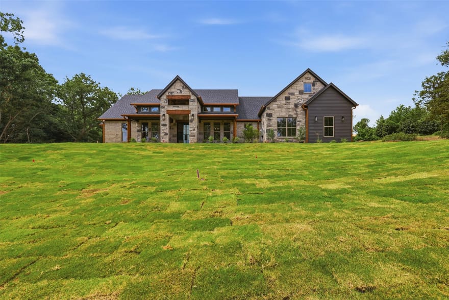 273 Martin Drive, Granbury, Texas