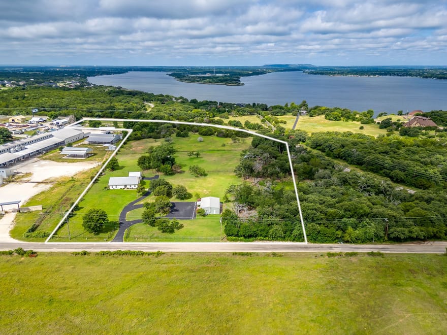 5600 Matlock Road, Granbury, Texas