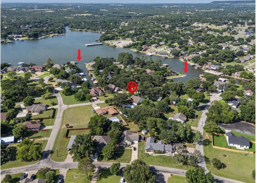 4004 Pueblo Court, Granbury, Texas