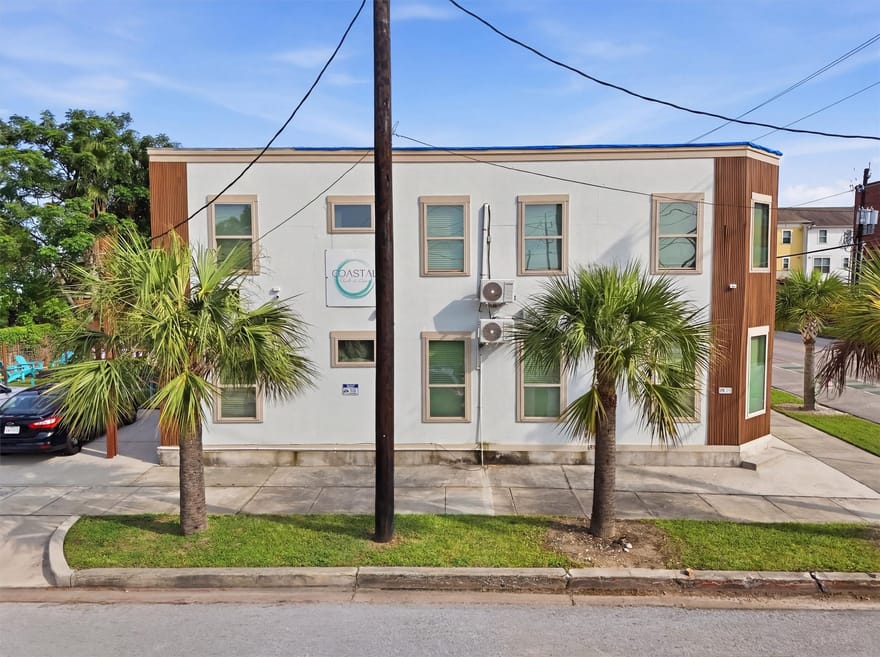 2825 Ball Street, Galveston, Texas