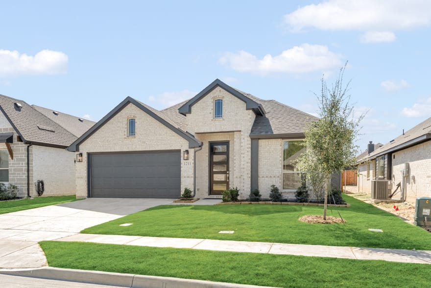1211 Anderson Drive, Trenton, Texas