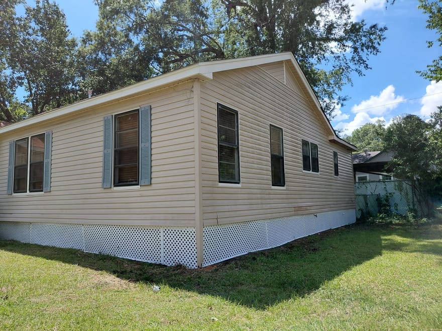 123 Washington Street, Minden, Louisiana
