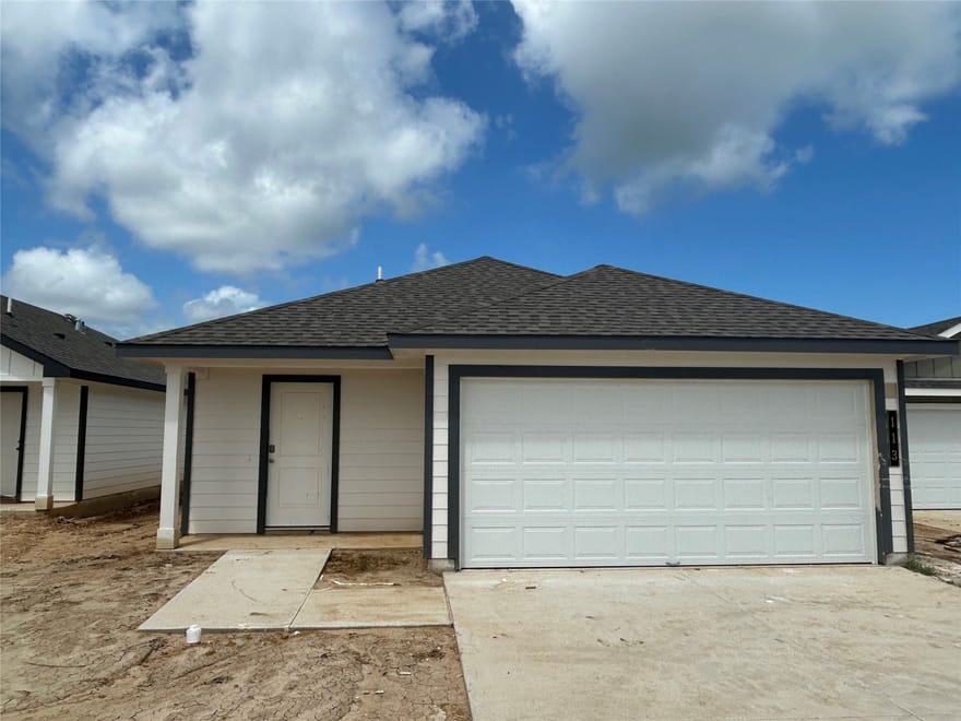 113 Mullins Drive, Rockdale, Texas