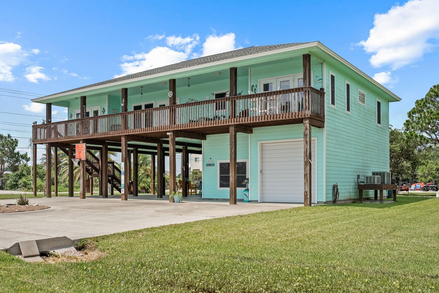23 Macey Street, Port O Connor, Texas