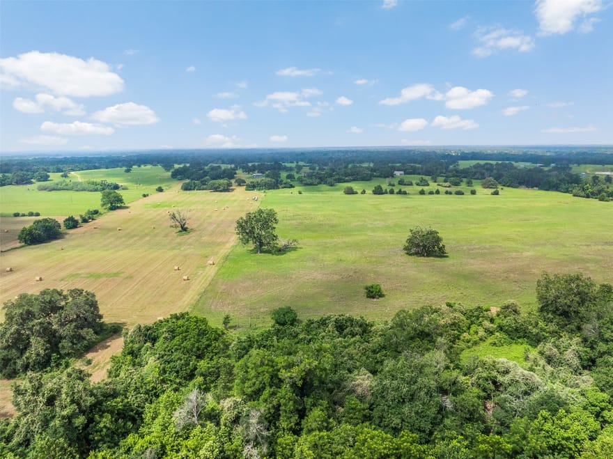 360 Johnson Road, La Grange, Texas