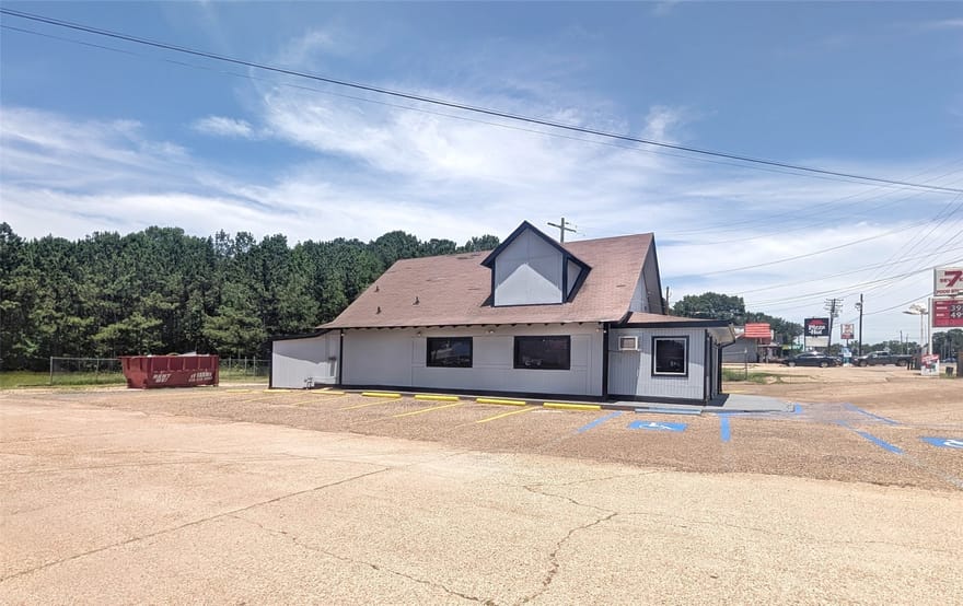 925 S Pine Street, Vivian, Louisiana