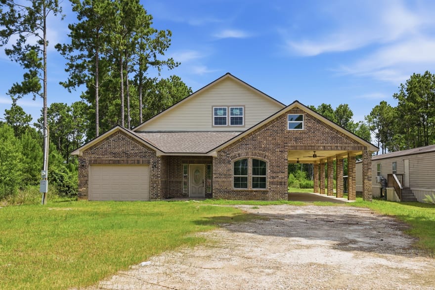 2259 County Road 3542, Cleveland, Texas