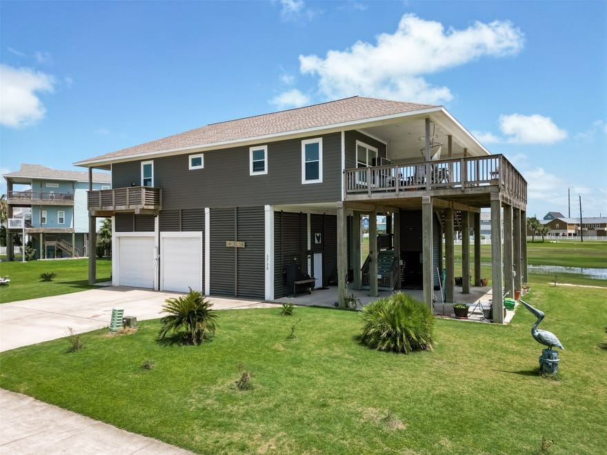 3730 Mendocino Drive, Galveston, Texas
