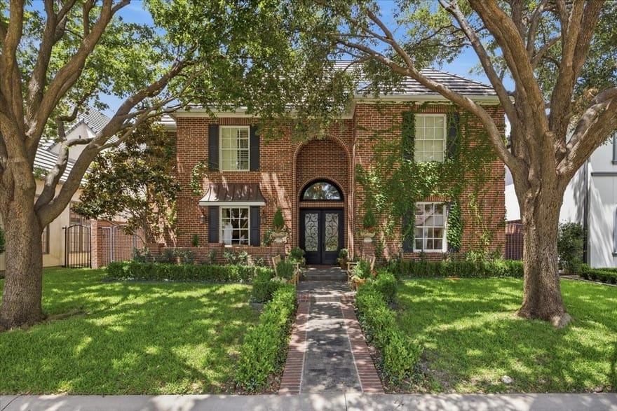 628 Deloache Street, Westworth Village, Texas