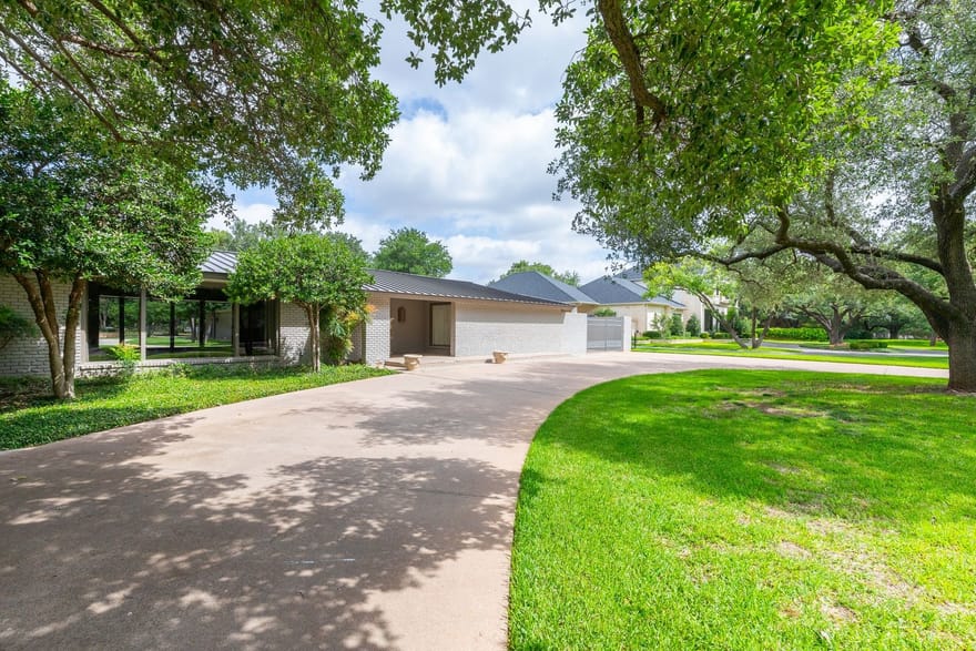 1760 River Oaks Road, Abilene, Texas