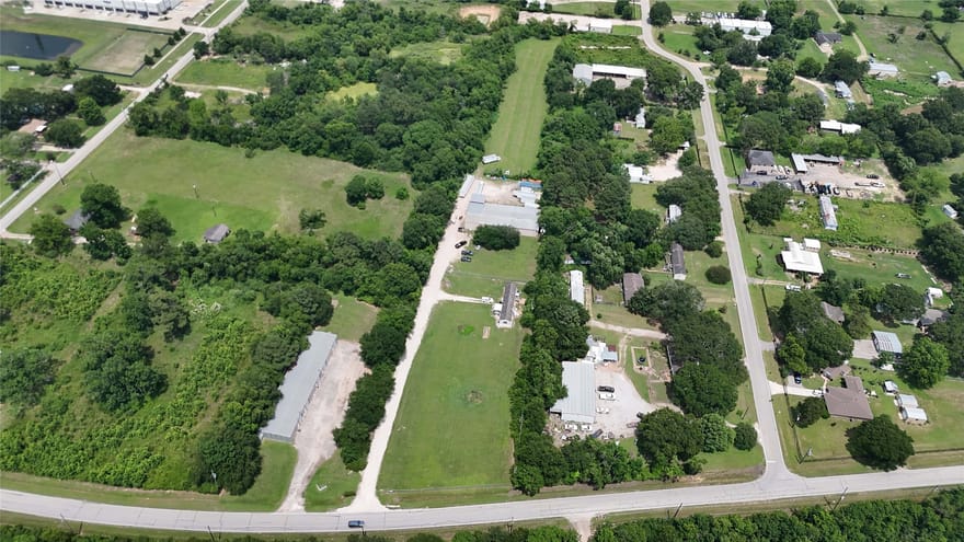27930 Calvert Road, Tomball, Texas