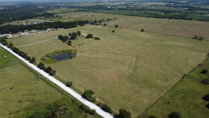 471 Hcr 3335 Road, Hubbard, Texas