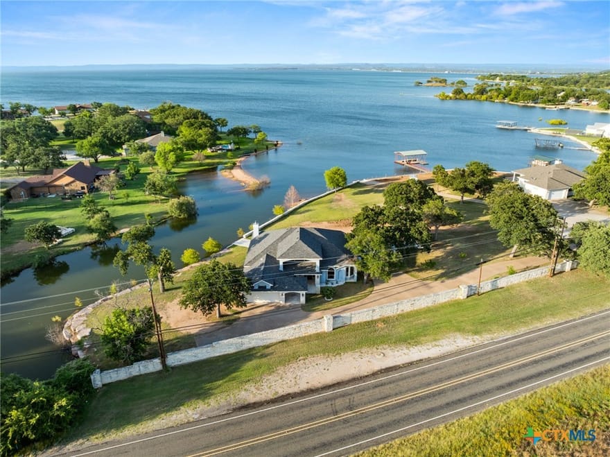 100 Palm Cove, Buchanan Dam, Texas