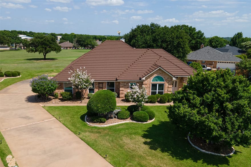 6303 Dulcito Court, Granbury, Texas