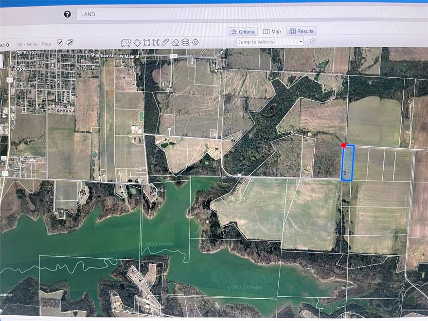 2520 Buck Creek Road, Tioga, Texas