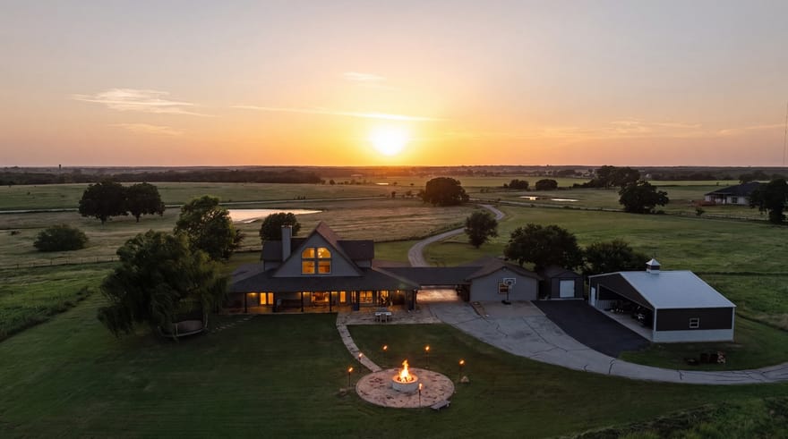 360 Pop Noah Road, Collinsville, Texas