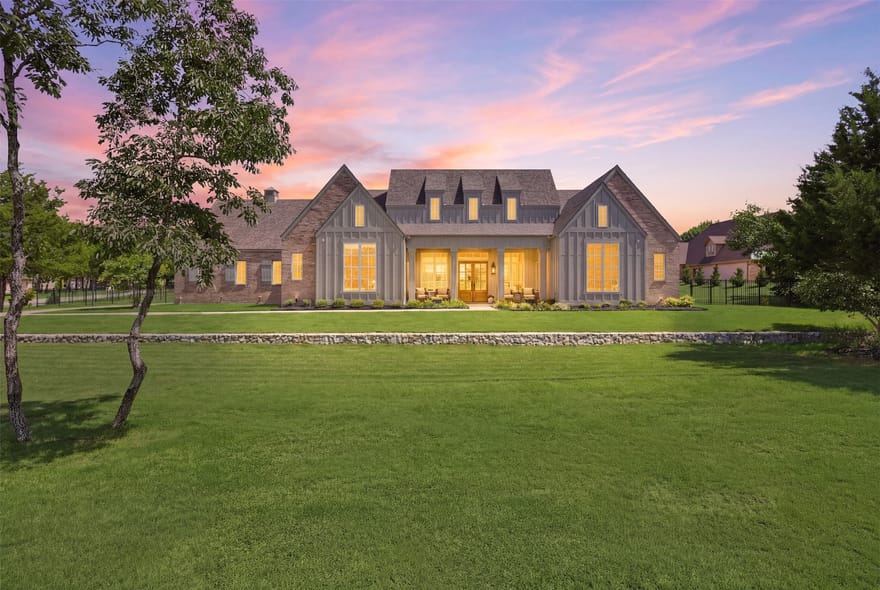 425 Abagail Lane, Van Alstyne, Texas