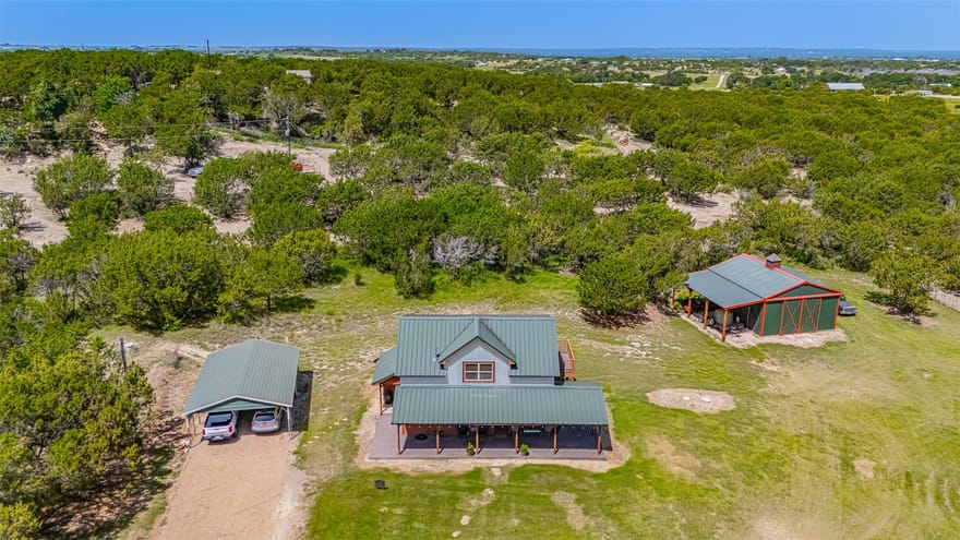 7744 Wd Court, Lipan, Texas