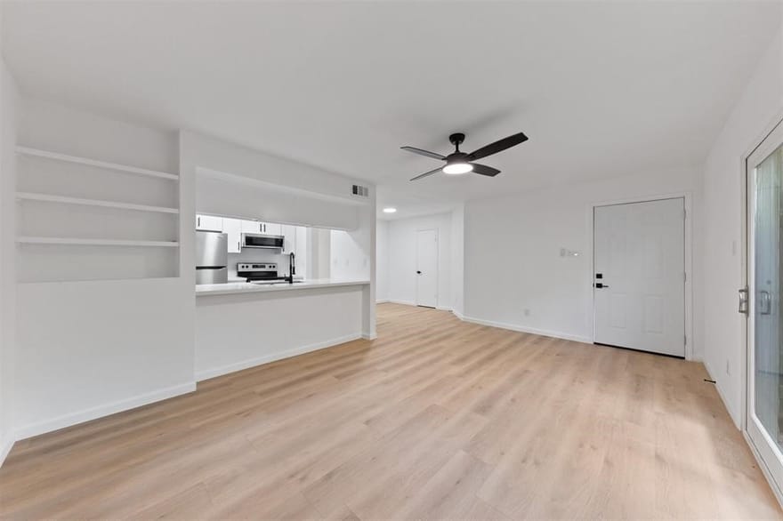 815 Lyle West Avenue, Cleveland, Texas
