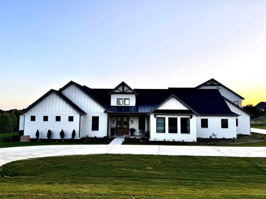 12301 Bella Sera Drive, Fort Worth, Texas