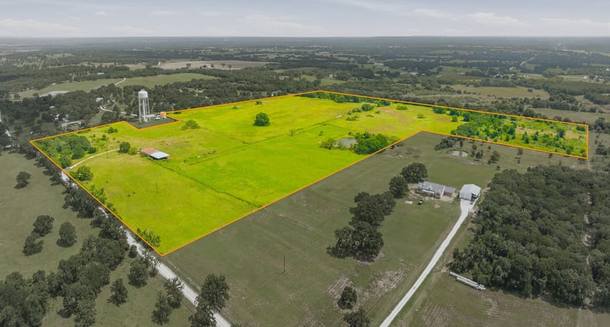 1439 Hcr 1432, Covington, Texas