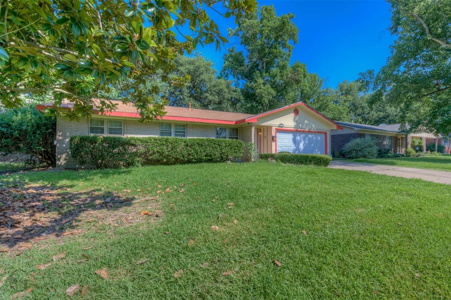 9032 Sara Lane, Shreveport, Louisiana