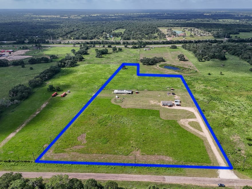 1508 County Road 217, Weimar, Texas
