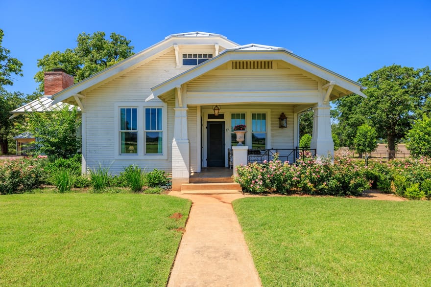 17 Dusty Farm Lane, Fredericksburg, Texas