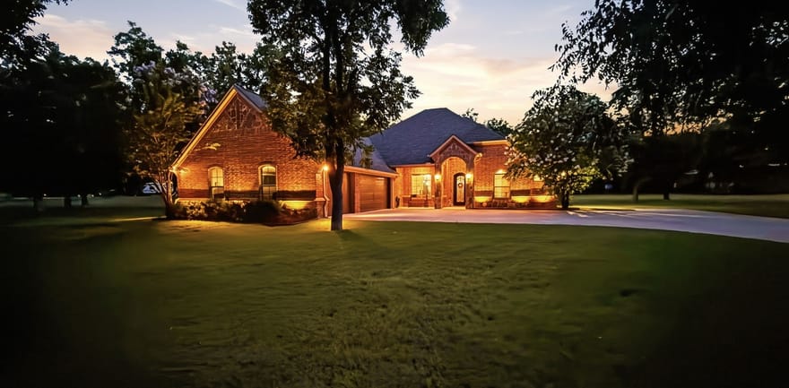 6404 Citation Court, Granbury, Texas