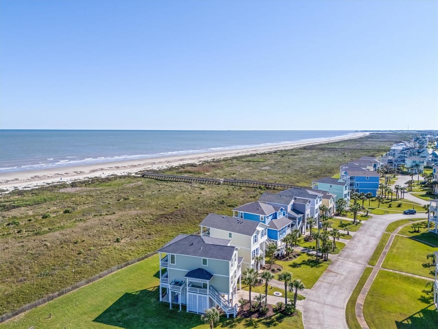 4203 Green Heron Drive, Galveston, Texas