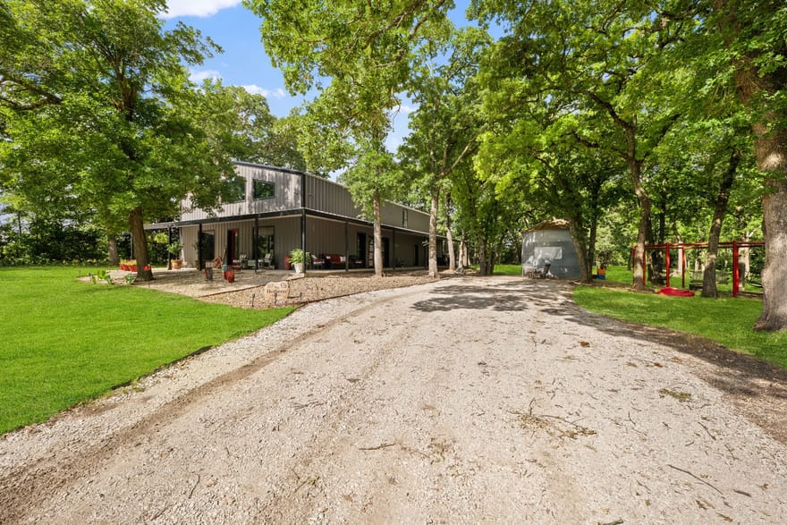 27809 W Us Highway 82, Sherman, Texas