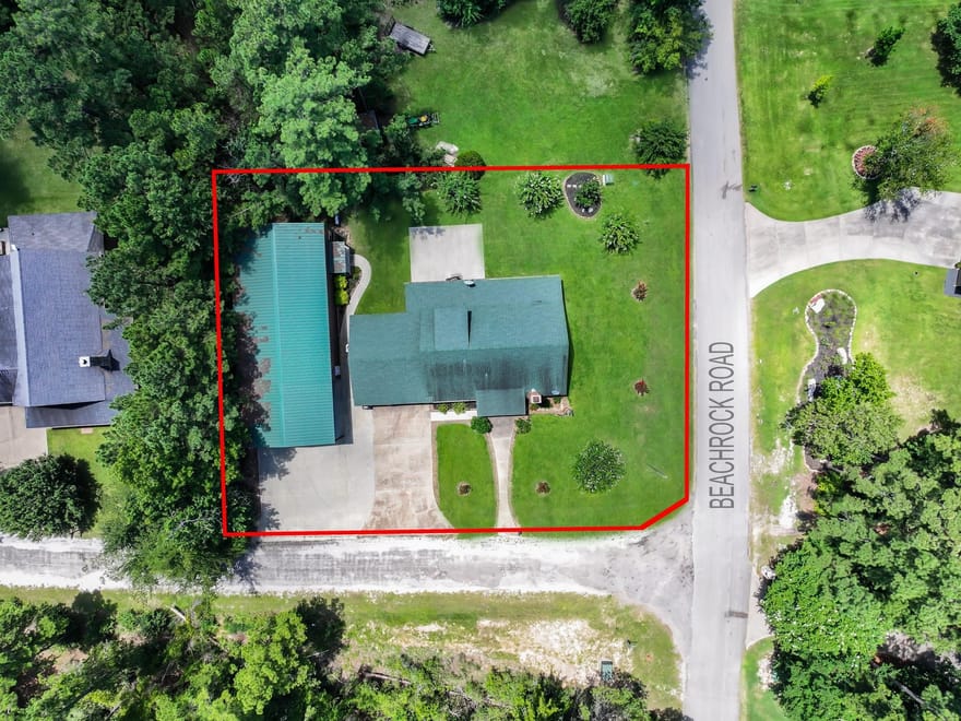 1461 Beachrock Drive, Brookeland, Texas