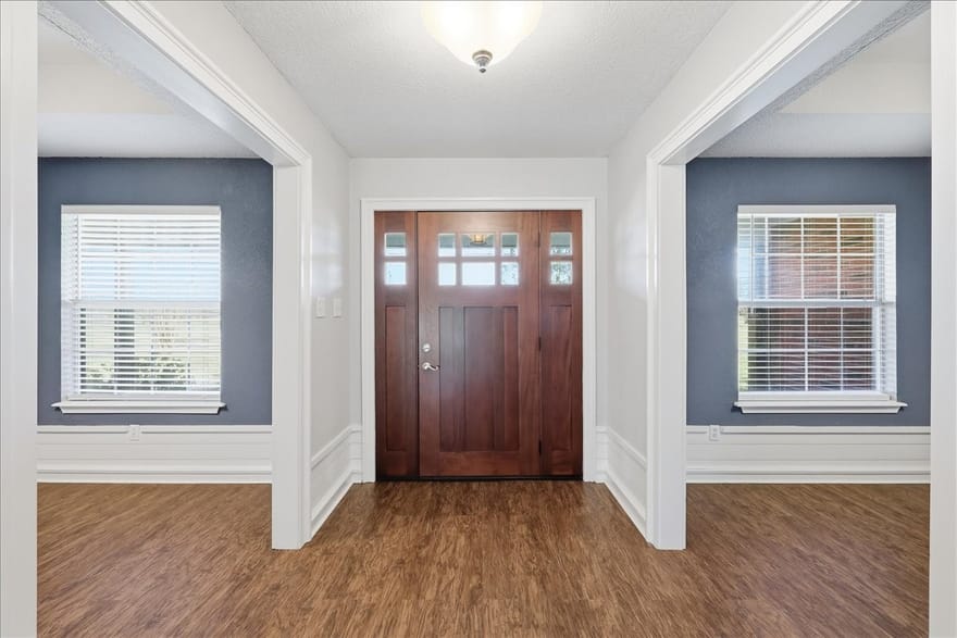 5433 Hidden Meadows Drive, Orange, Texas